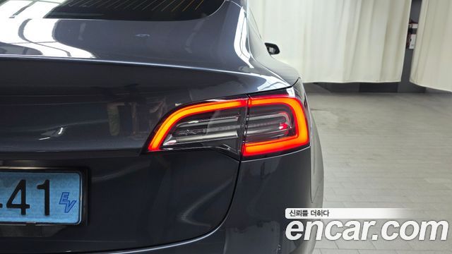 Tesla Model 3 Standard Range Plue RWD 2020 — фото 23