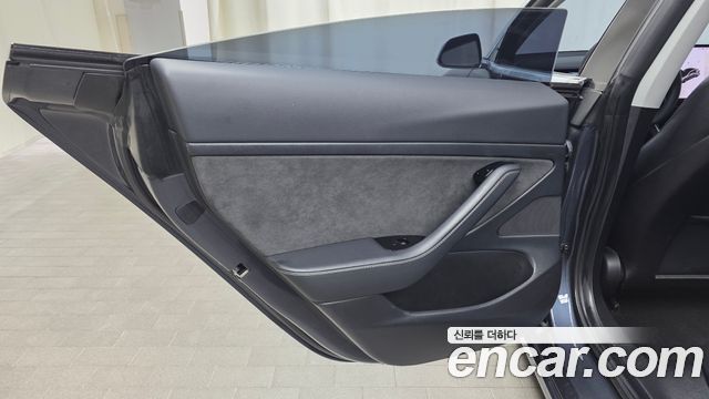 Tesla Model 3 Standard Range Plue RWD 2020 — фото 25