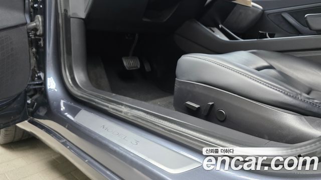 Tesla Model 3 Standard Range Plue RWD 2020 — фото 34