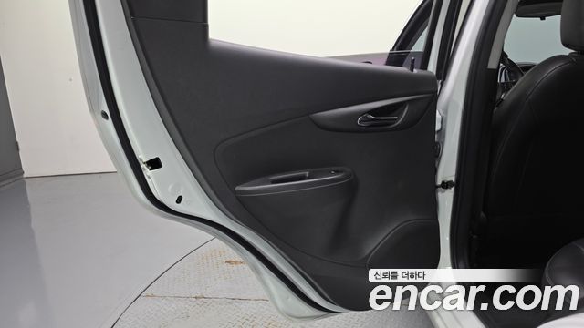 Chevrolet Next Spark LTZ 2016 — фото 25