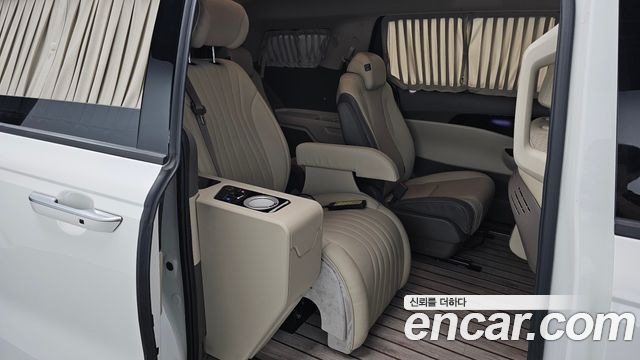 Kia Carnival (IV) Diesel 9-Seater Hi-Limousine Signature 2022 — фото 16