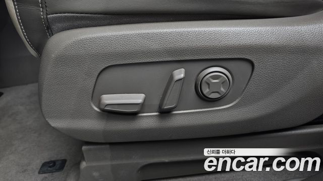 Kia Carnival (IV) Diesel 9-Seater Hi-Limousine Signature 2022 — фото 37