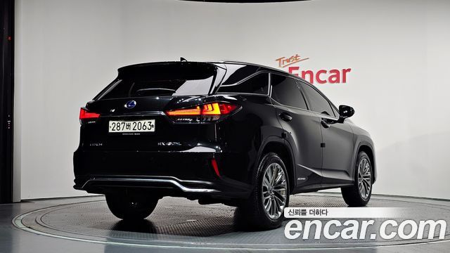 Lexus RX450hL (IV) Executive 2021 — фото 2