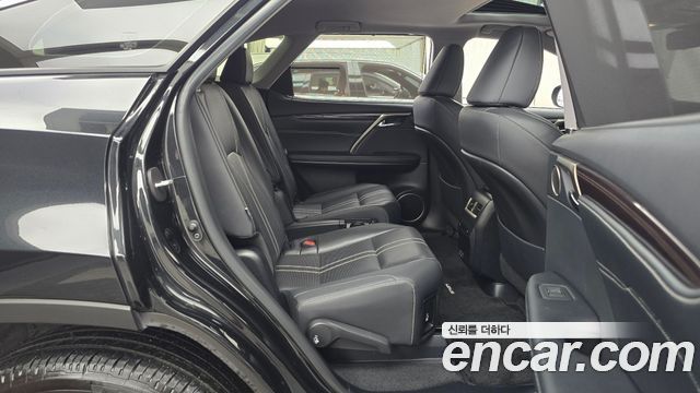 Lexus RX450hL (IV) Executive 2021 — фото 15