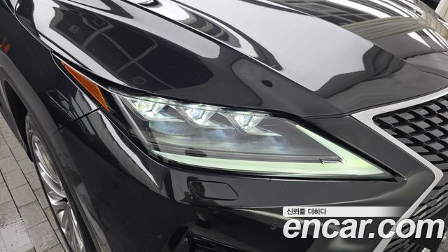 Lexus RX450hL (IV) Executive 2021 — фото 28