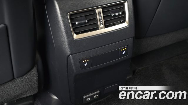 Lexus RX450hL (IV) Executive 2021 — фото 34