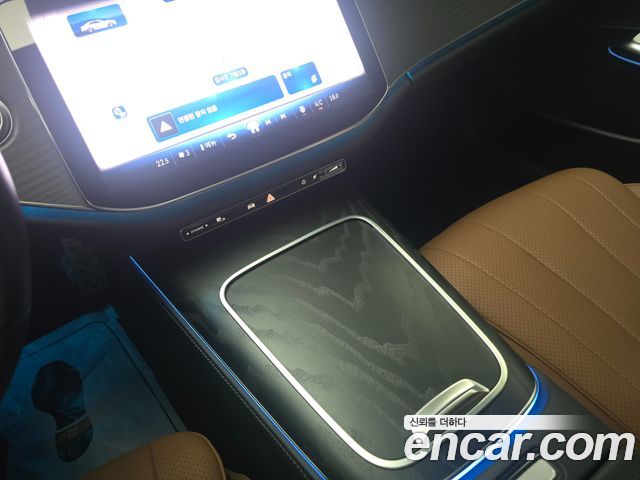 Mercedes-Benz E-Class (W214) E200 Avantgarde 2024 — фото 16
