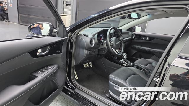 Kia K3 (II) 1.6 Prestige 2023 — фото 10