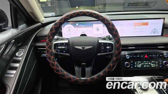 Genesis G80 (RG3) Gasoline 2.5 Turbo AWD 2025 — фото 13