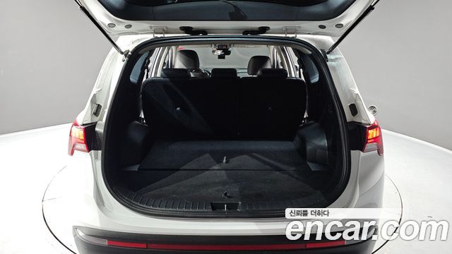Hyundai Santa Fe Diesel 2.2 2WD Premium 2021 — фото 20