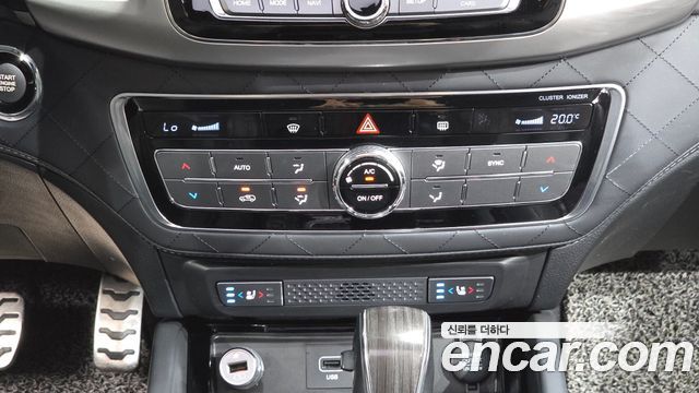 KG Mobility (SsangYong) G4 Rexton Diesel 2.2 4WD Heritage 2018 — фото 27