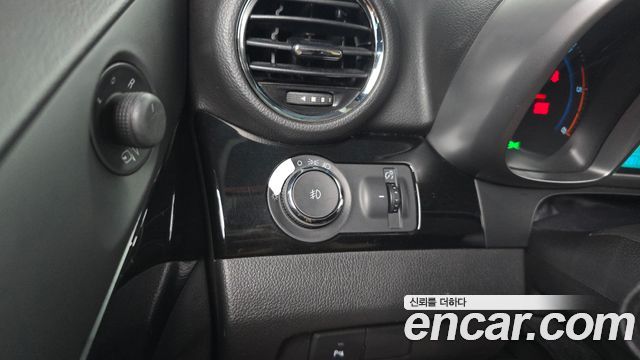 Chevrolet Orlando 2.0 Diesel LT Safety Pack 2015 — фото 16