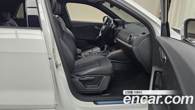 Audi Q2 35 TDI Premium 2020 — фото 26