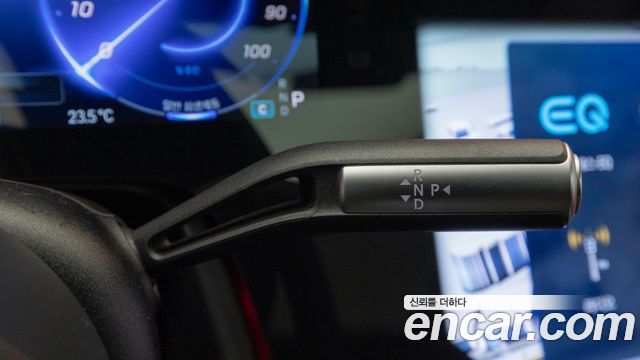 Mercedes-Benz EQS SUV (X296) EQS580 4MATIC 2025 — фото 9