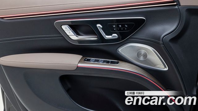 Mercedes-Benz EQS SUV (X296) EQS580 4MATIC 2025 — фото 15