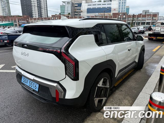 Kia EV3 Long Range 2WD Earth 2025 — фото 3