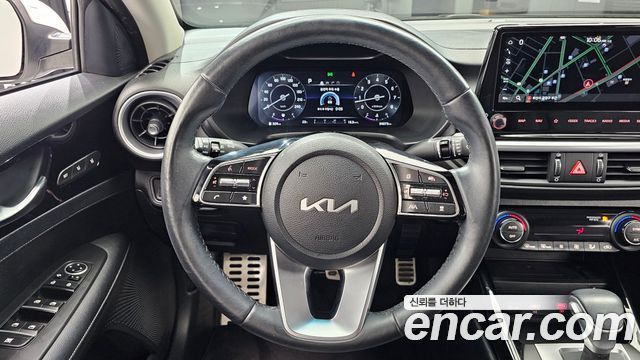 Kia K3 (II) 1.6 signature 2023 — фото 13