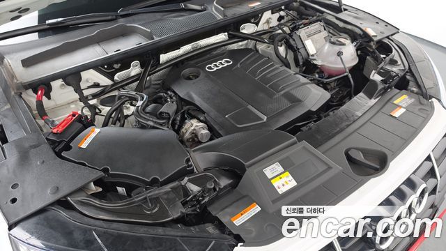 Audi Q5 (FY) 40 TDI Quattro 2022 — фото 6