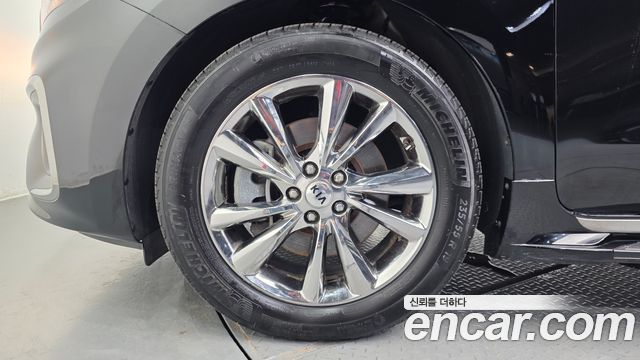 Kia Carnival Gasoline 9-Seater Noblesse Special 2020 — фото 5