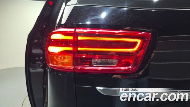 Kia Carnival Gasoline 9-Seater Noblesse Special 2020 — фото 23