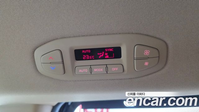 Kia Carnival Gasoline 9-Seater Noblesse Special 2020 — фото 27