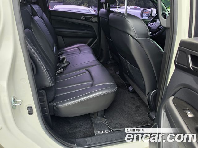 KG Mobility (SsangYong) Rexton Sports Khan Diesel 2.2 2WD Prestige 2021 — фото 10