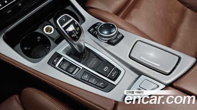 BMW 5 Series (F10) M550d xDrive 2014 — фото 9
