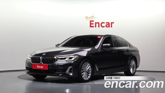 BMW 5 Series (G30) 523d xDrive Luxury