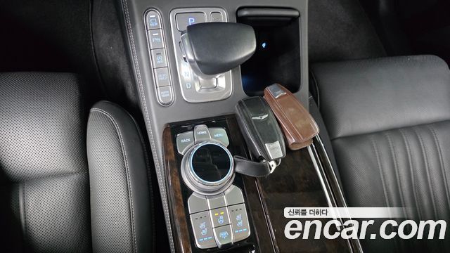 Genesis G90 3.8 AWD Luxury 2019 — фото 9
