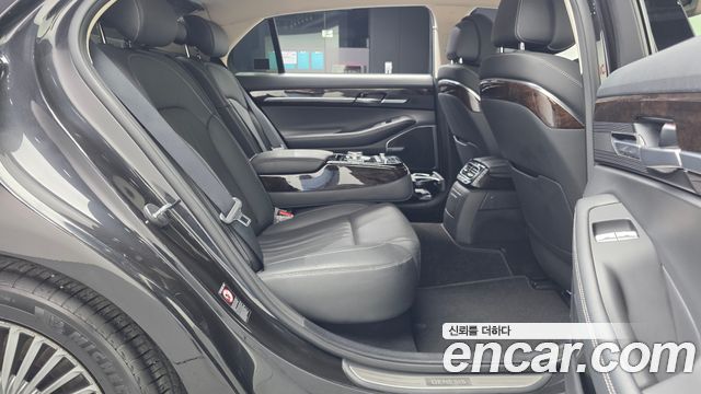 Genesis G90 3.8 AWD Luxury 2019 — фото 12