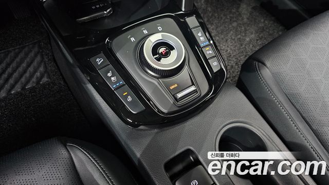Kia Seltos Gasoline 2.0 2WD Signature 2023 — фото 9
