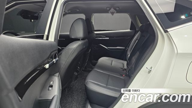 Kia Seltos Gasoline 2.0 2WD Signature 2023 — фото 17