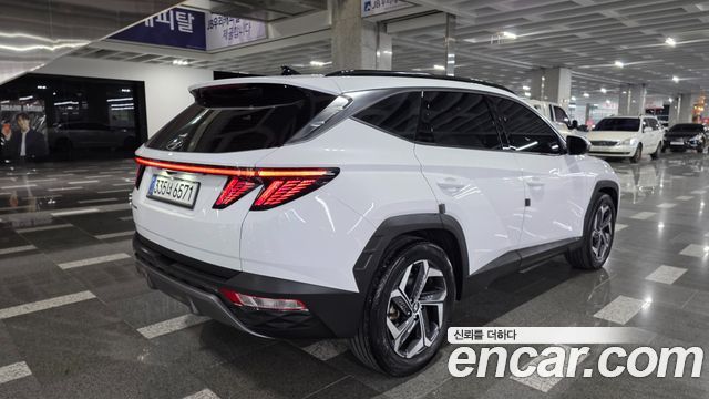 Hyundai Tucson (NX4) Gasoline 1.6 Turbo 2WD Inspiration 2022 — фото 6