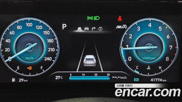 Hyundai Tucson (NX4) Gasoline 1.6 Turbo 2WD Inspiration 2022 — фото 15