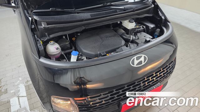 Hyundai Staria 4WD Tourer 9-Seater Modern 2025 — фото 6