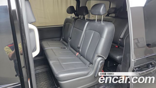 Hyundai Staria 4WD Tourer 9-Seater Modern 2025 — фото 12
