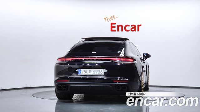 Porsche Panamera (971) 2.9 AWD E-Hybrid Platinum Edition 2023 — фото 4