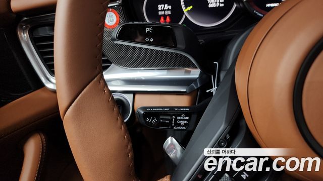 Porsche Panamera (971) 2.9 AWD E-Hybrid Platinum Edition 2023 — фото 38