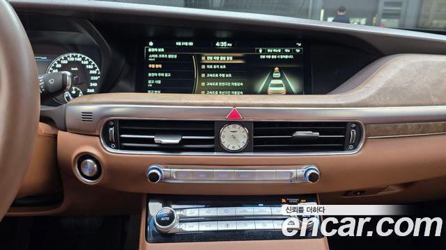Genesis G90 3.8 AWD Luxury 2020 — фото 14