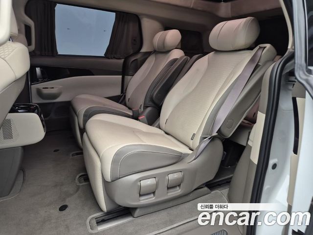 Kia Carnival (IV) HEV 7-Seater Hi Limousine Signature 2025 — фото 16
