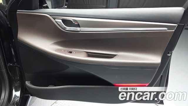 Hyundai Grandeur (IG) 2.5 Premium Choice 2020 — фото 24