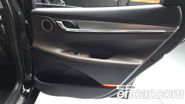 Hyundai Grandeur (IG) 2.5 Premium Choice 2020 — фото 25
