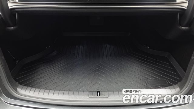 Genesis G80 2.2D Premium Luxury 2018 — фото 20