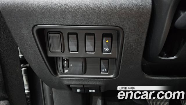Renault Korea QM6 2.0 LPe RE 2WD 2021 — фото 18