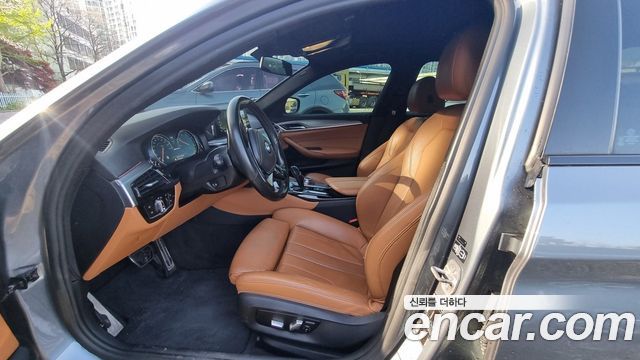 BMW 5 Series (G30) 520d M Sport Package Plus 2017 — фото 16
