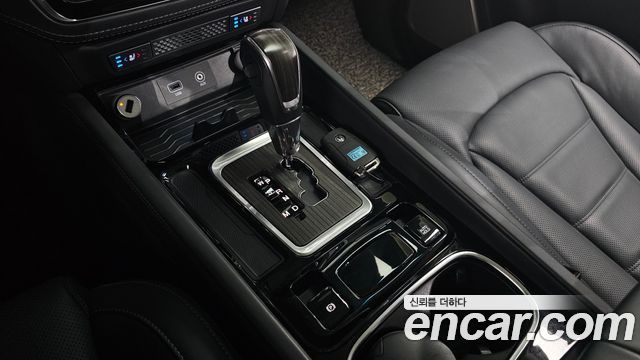 KG Mobility (SsangYong) G4 Rexton Diesel 2.2 2WD Majesty 2018 — фото 9