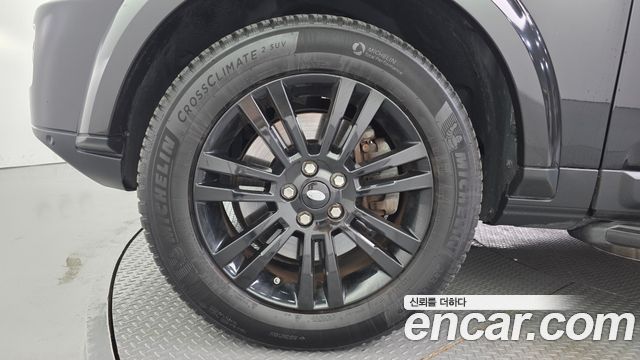 Land Rover Discovery 4 3.0 SDV6 HSE 2016 — фото 5