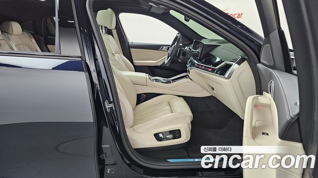 BMW X6 (G06) xDrive40i M Sport 2025 — фото 11
