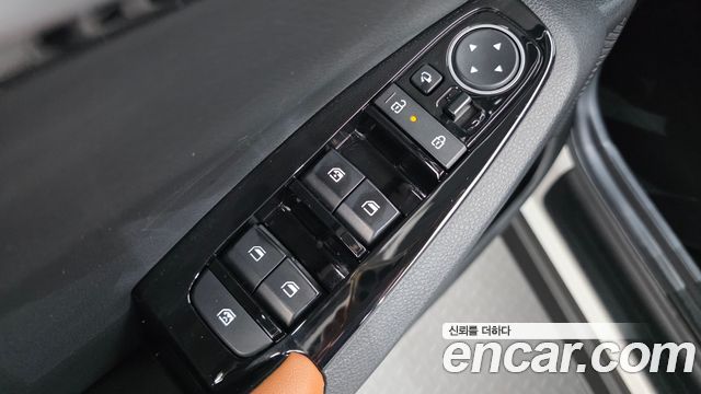 Kia Seltos Gasoline 2.0 2WD Signature 2024 — фото 11