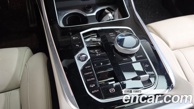 BMW X7 (G07) xDrive 40i M Sport 6STR 2024 — фото 9